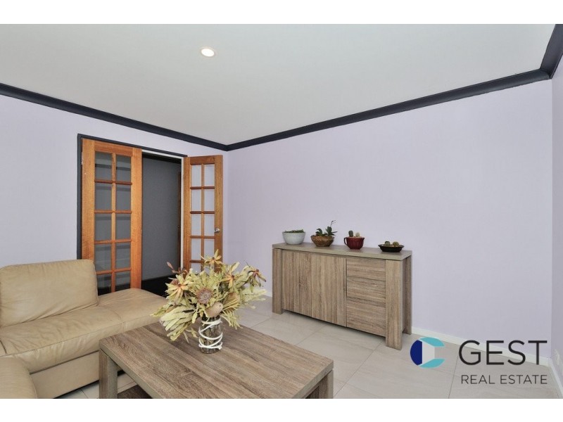 9 THUNDELARRA AVENUE, Ellenbrook WA 6069