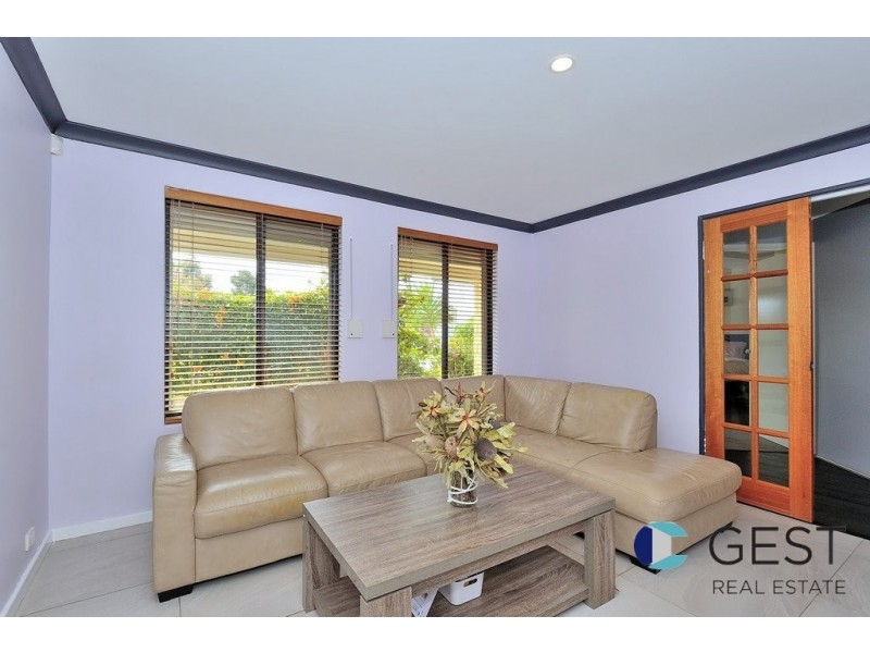 9 THUNDELARRA AVENUE, Ellenbrook WA 6069