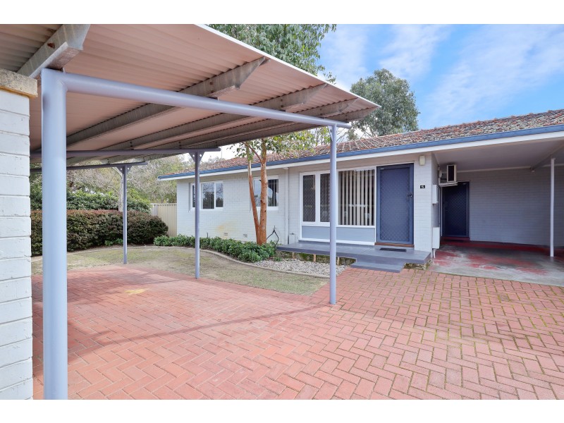 15A HATFIELD WAY, Girrawheen WA 6064