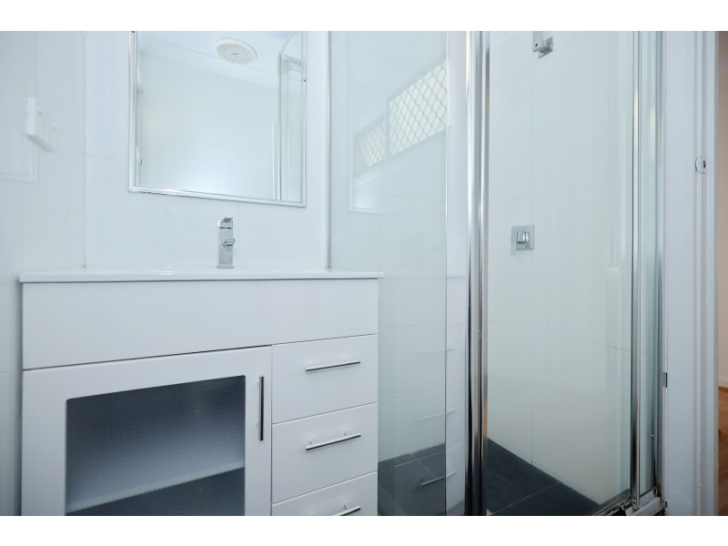 15A HATFIELD WAY, Girrawheen WA 6064