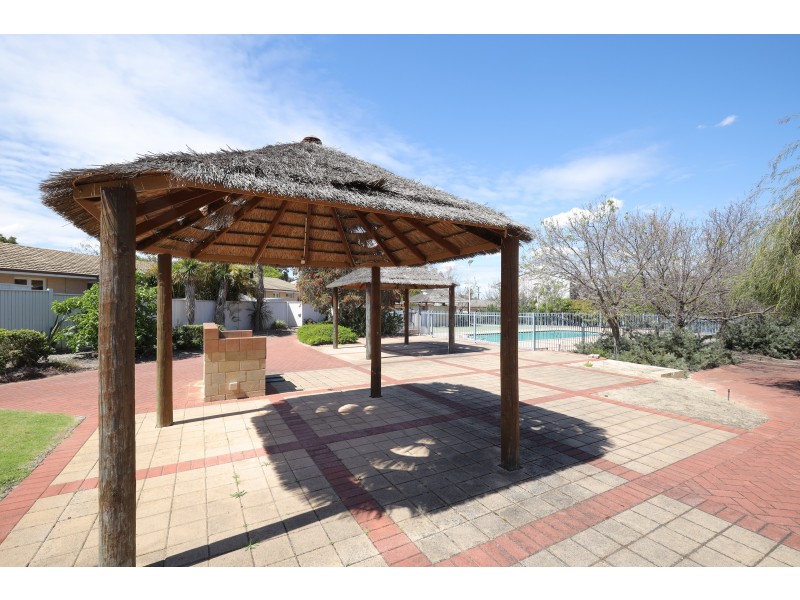 15A HATFIELD WAY, Girrawheen WA 6064