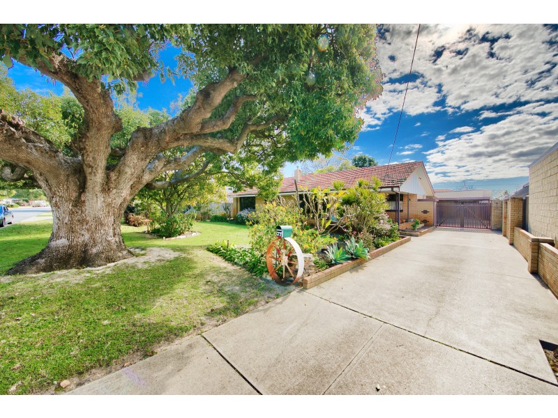 42 VALERIE STREET, Dianella WA 6059