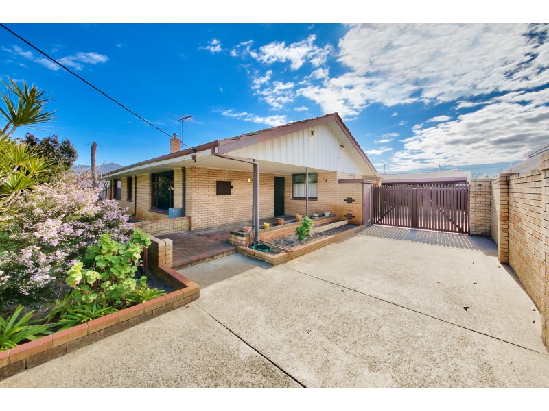 42 VALERIE STREET, Dianella WA 6059