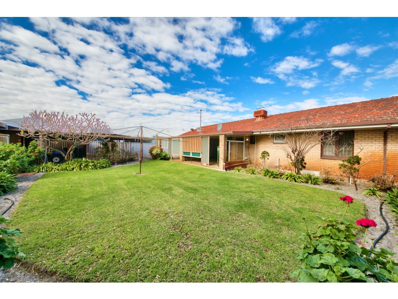 42 VALERIE STREET, Dianella WA 6059