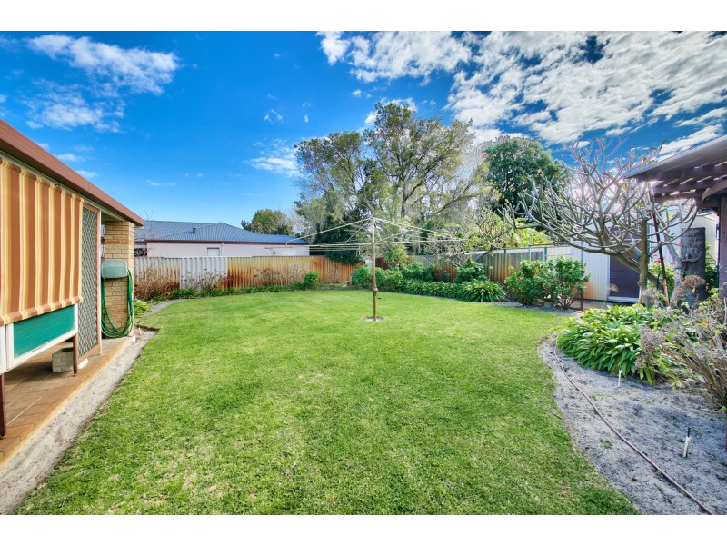 42 VALERIE STREET, Dianella WA 6059