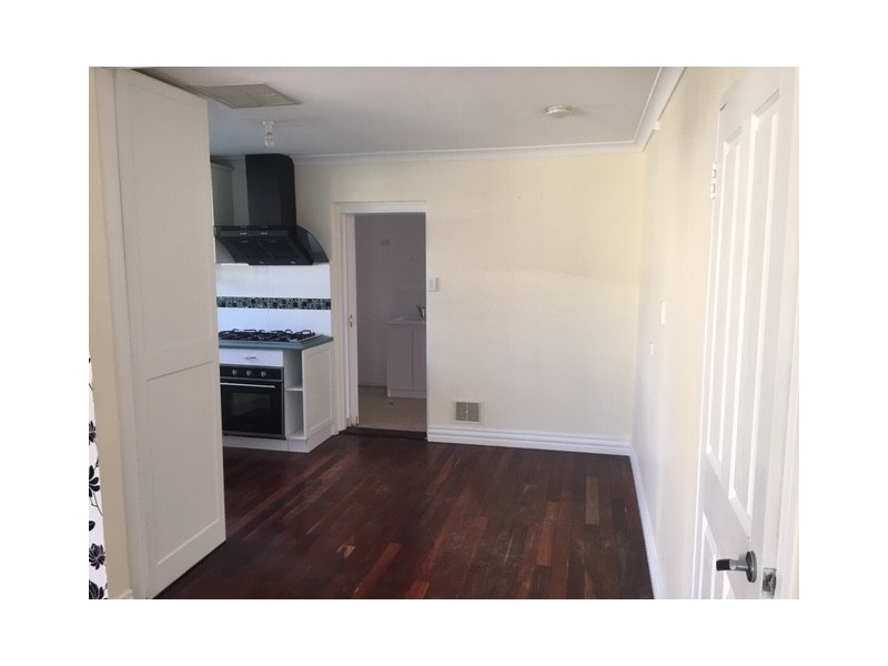 5 ROSHER ROAD, Lockridge WA 6054