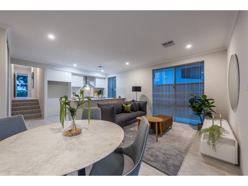 84 MCKENZIE WAY, Embleton WA 6062