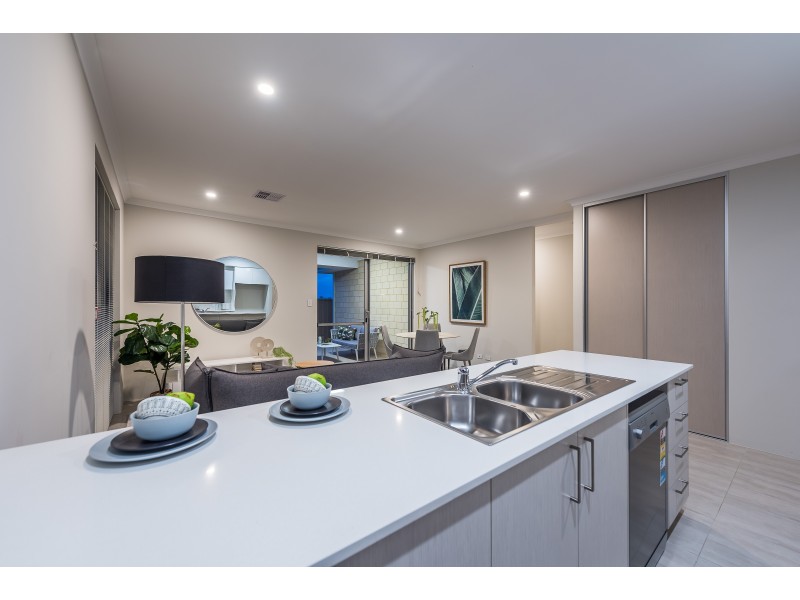 84 MCKENZIE WAY, Embleton WA 6062