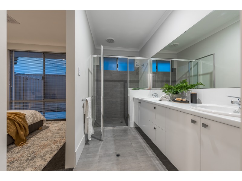 84 MCKENZIE WAY, Embleton WA 6062