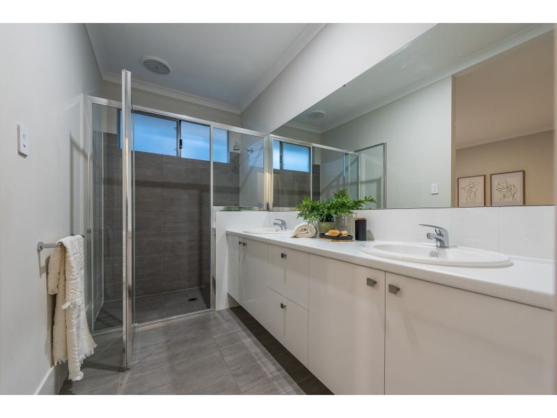 84 MCKENZIE WAY, Embleton WA 6062