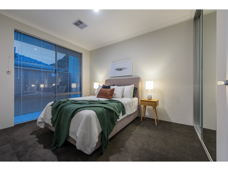 84 MCKENZIE WAY, Embleton WA 6062