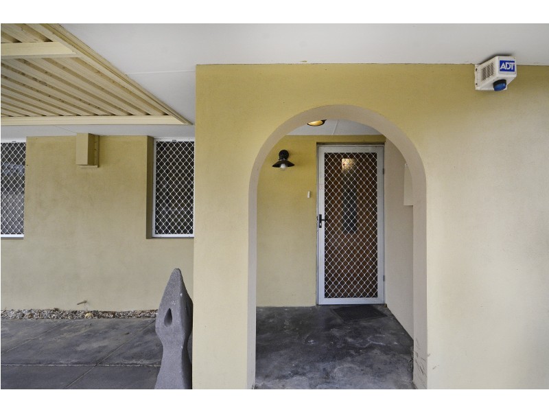 15 GAYFORD WAY, Girrawheen WA 6064