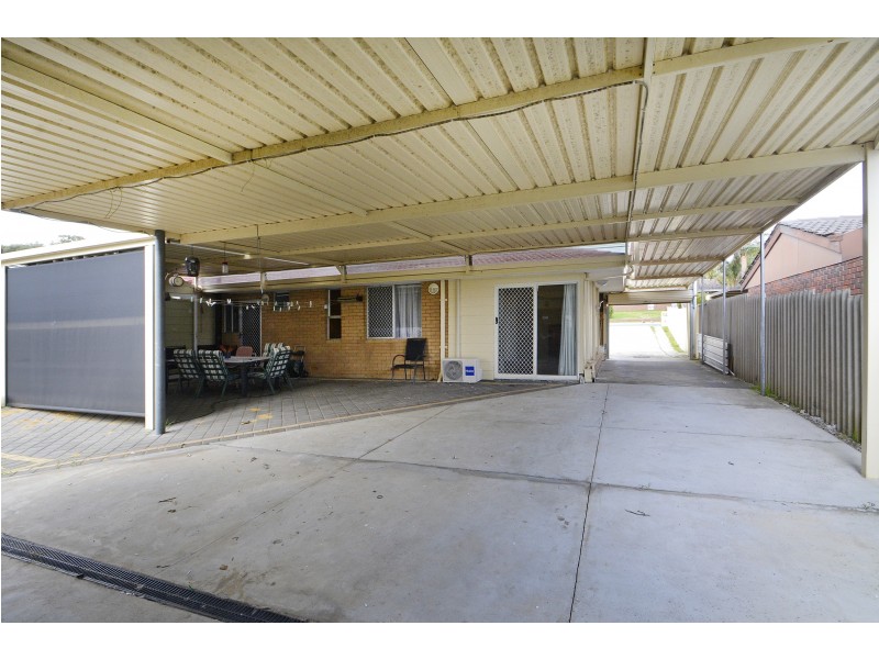 15 GAYFORD WAY, Girrawheen WA 6064