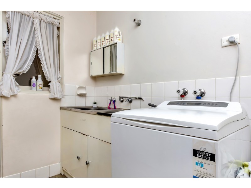 40 PURLEY STREET, Bayswater WA 6053