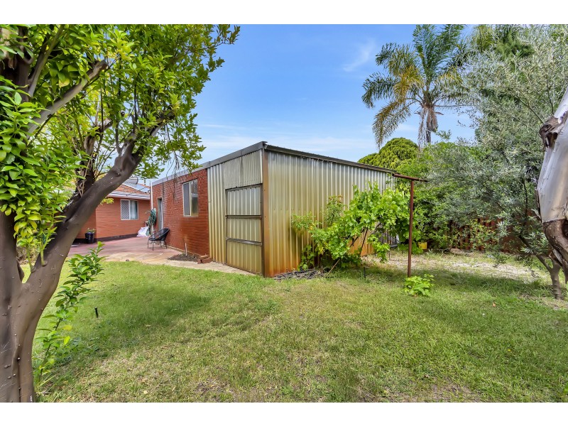 40 PURLEY STREET, Bayswater WA 6053