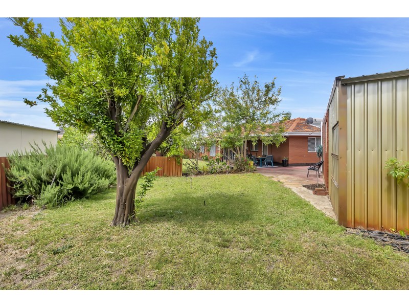 40 PURLEY STREET, Bayswater WA 6053