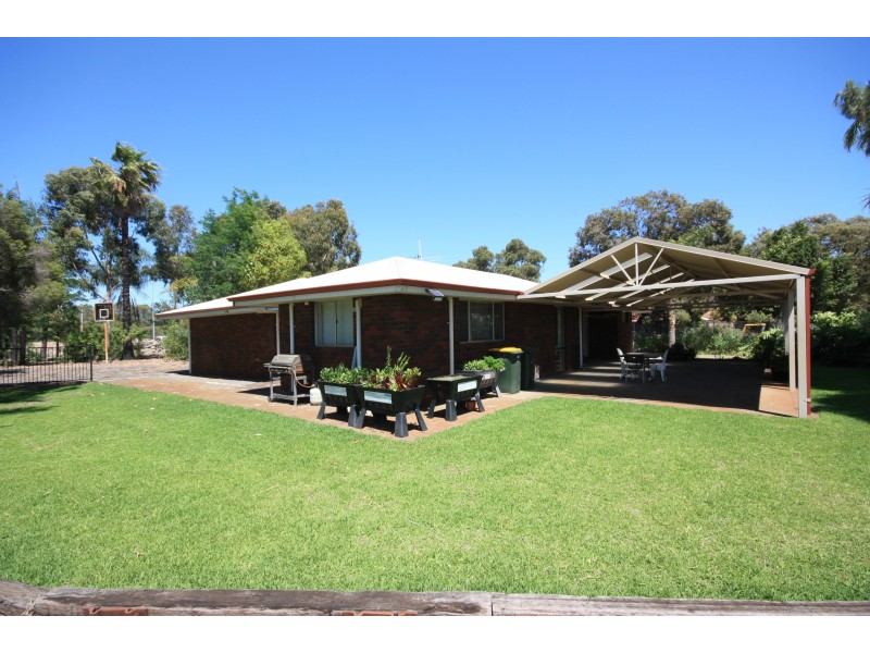 775 GNANGARA ROAD, Lexia WA 6079