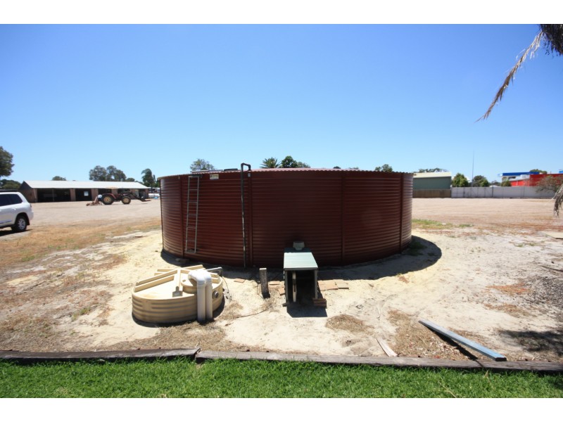 775 GNANGARA ROAD, Lexia WA 6079