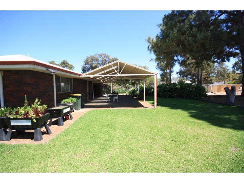 775 GNANGARA ROAD, Lexia WA 6079