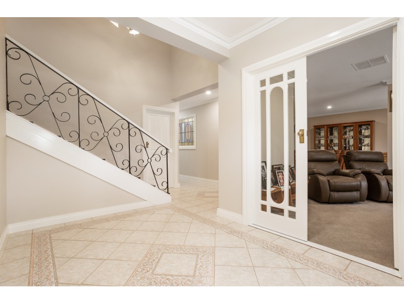 8 Ballart Way, Dianella WA 6059