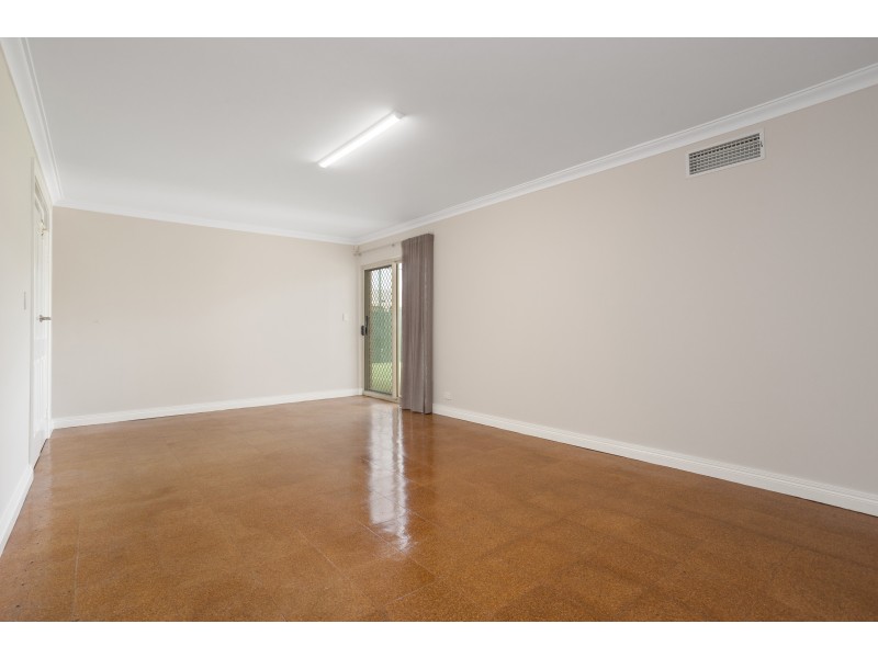 8 Ballart Way, Dianella WA 6059