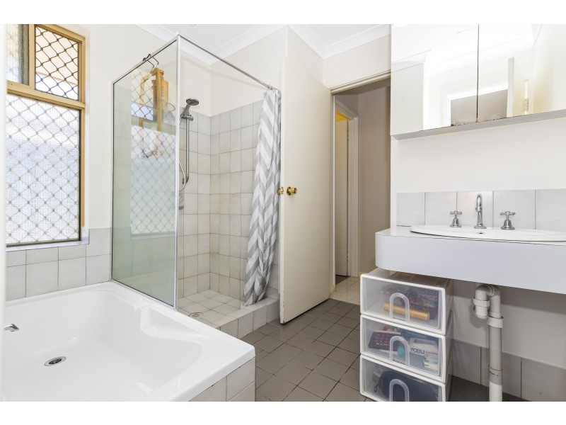 69 PELICAN PARADE, Ballajura WA 6066