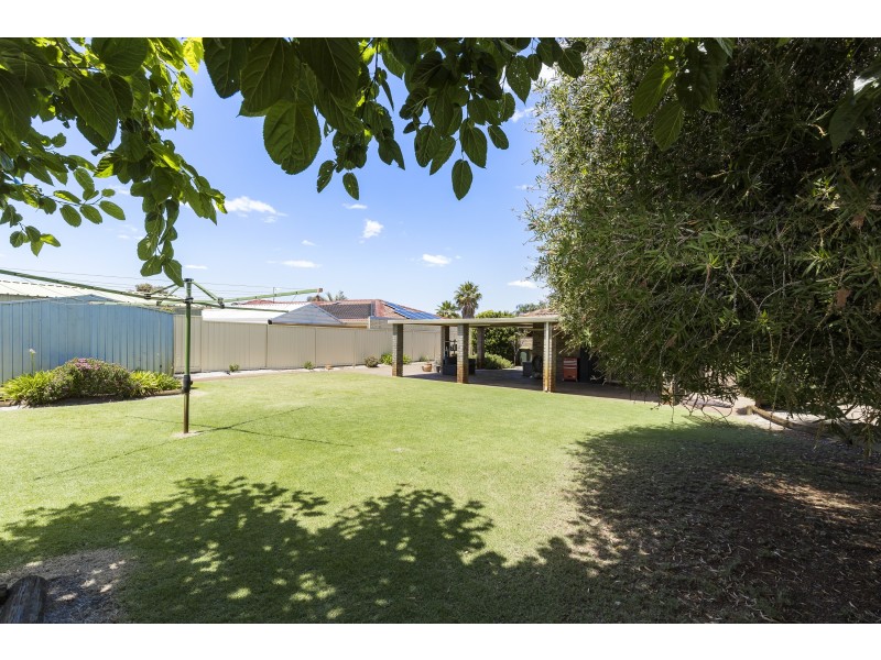 69 PELICAN PARADE, Ballajura WA 6066