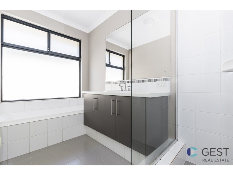 9 RIO COURT, Beechboro WA 6063