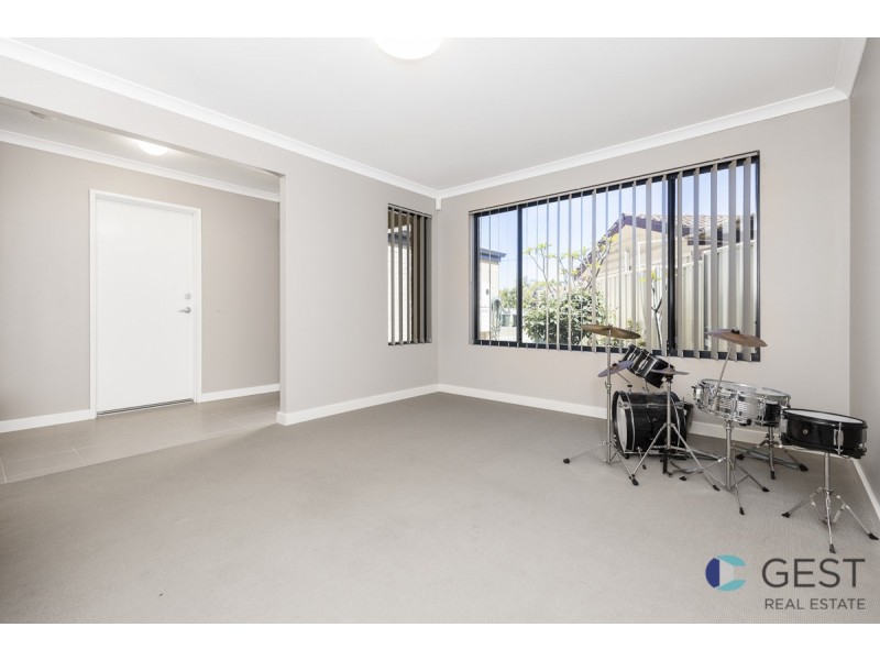 9 RIO COURT, Beechboro WA 6063