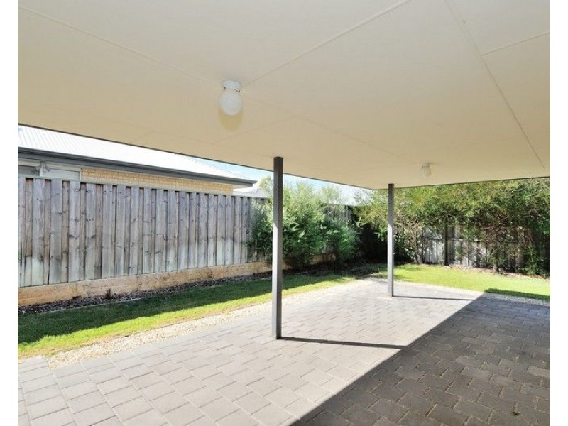 10 STARKE TURN, Ellenbrook WA 6069
