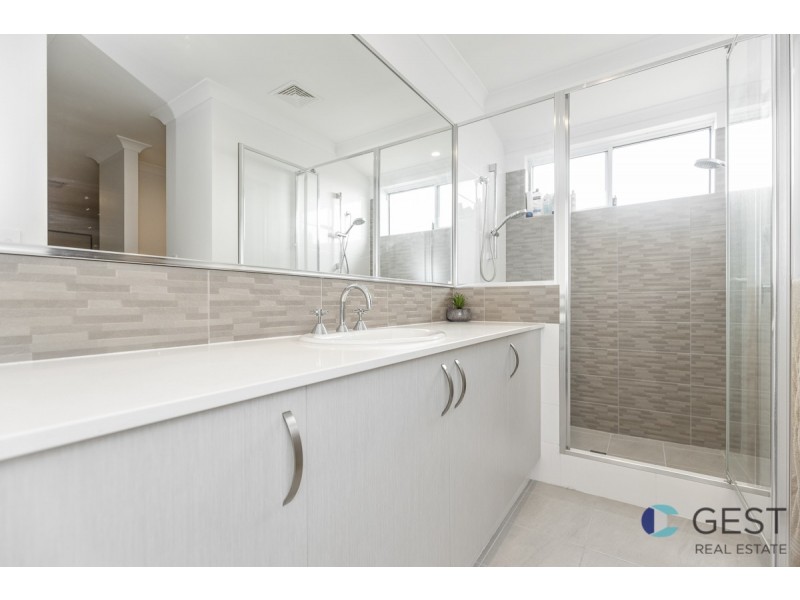 32 Media Crescent, Banksia Grove WA 6031