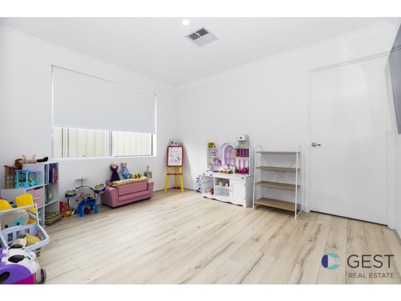 32 Media Crescent, Banksia Grove WA 6031