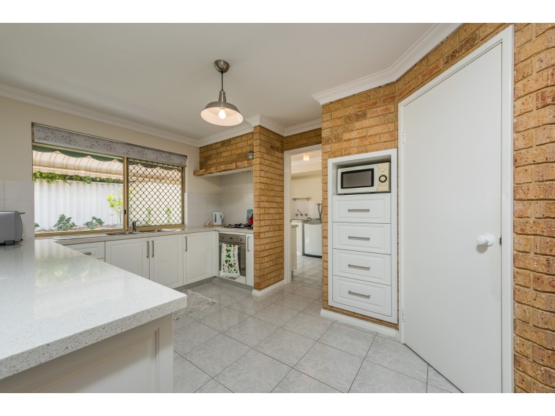 20A FEATHERTOP RISE, Alexander Heights WA 6064