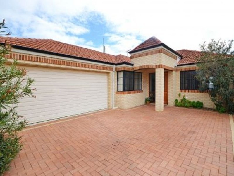 2/389 Hector Street, Yokine WA 6060