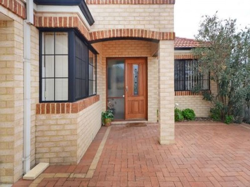 2/389 Hector Street, Yokine WA 6060