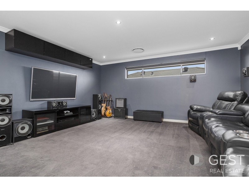 6 SCARVACI RISE, Landsdale WA 6065