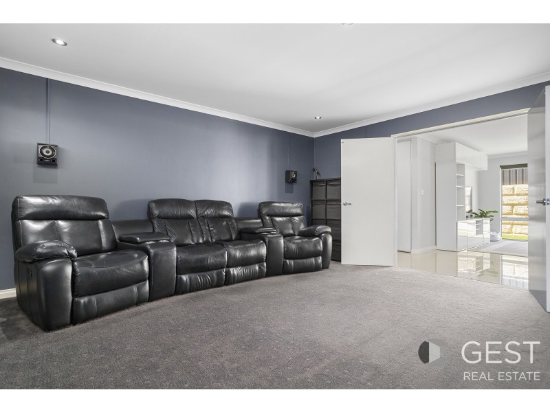 6 SCARVACI RISE, Landsdale WA 6065