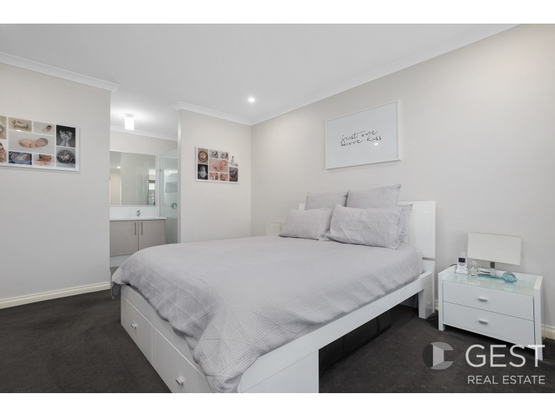 6 SCARVACI RISE, Landsdale WA 6065