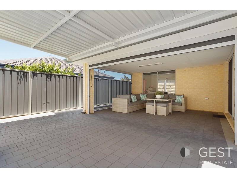 6 SCARVACI RISE, Landsdale WA 6065