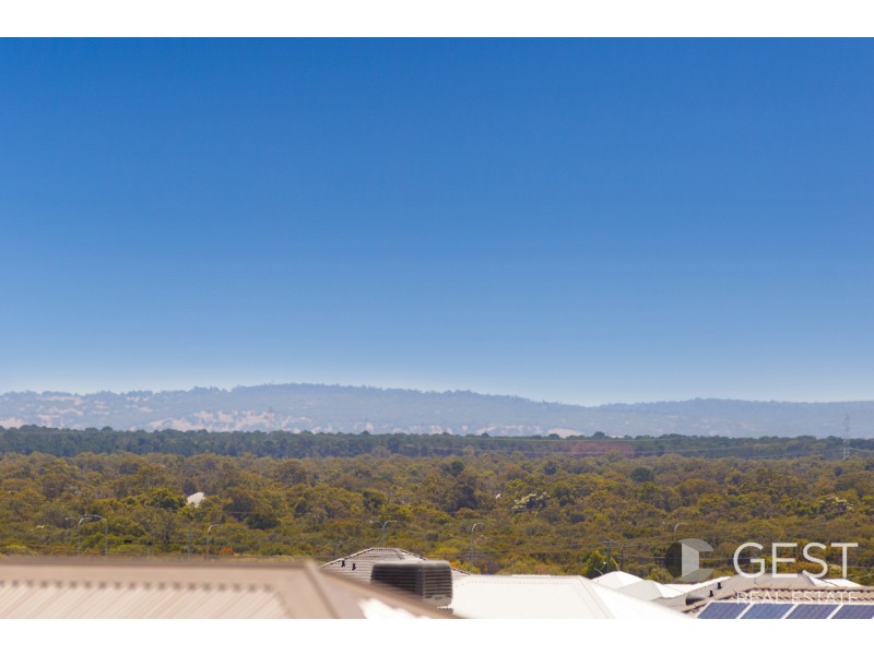 6 SCARVACI RISE, Landsdale WA 6065