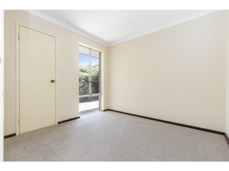 19 PEAK VIEW, Ballajura WA 6066