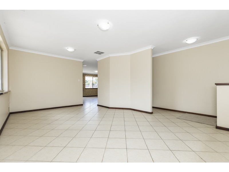 19 PEAK VIEW, Ballajura WA 6066