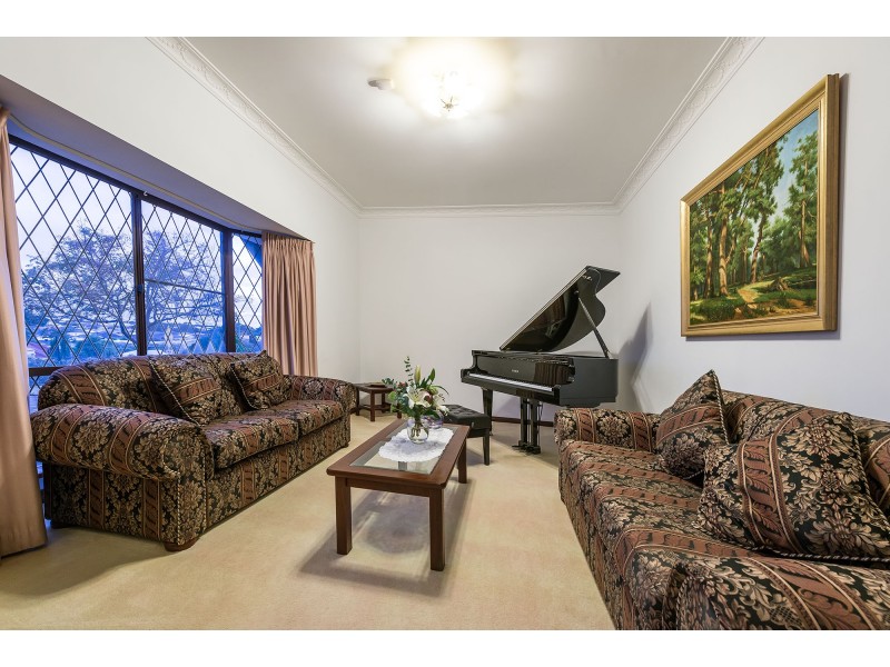 51 RAYNER DRIVE, Landsdale WA 6065