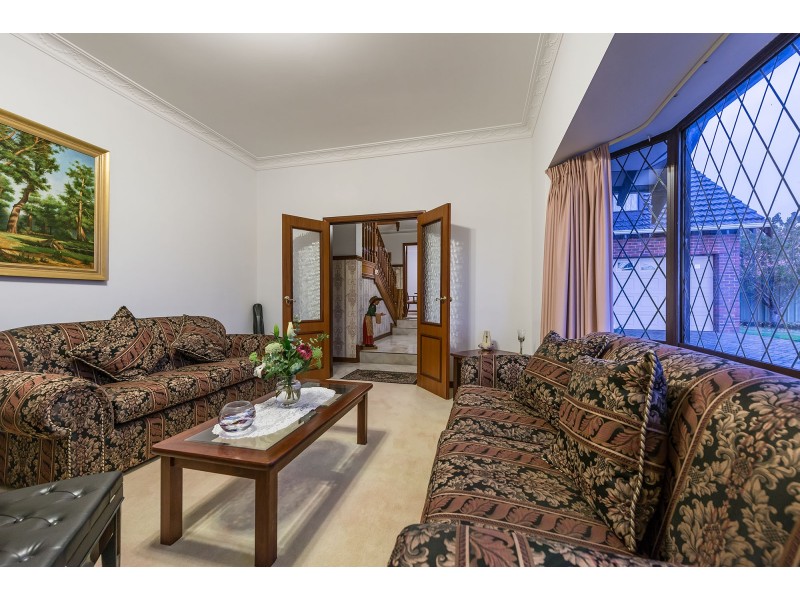 51 RAYNER DRIVE, Landsdale WA 6065