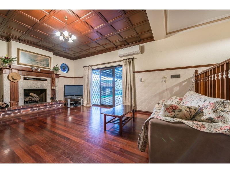 51 RAYNER DRIVE, Landsdale WA 6065