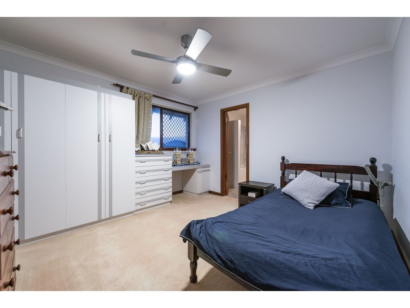 51 RAYNER DRIVE, Landsdale WA 6065