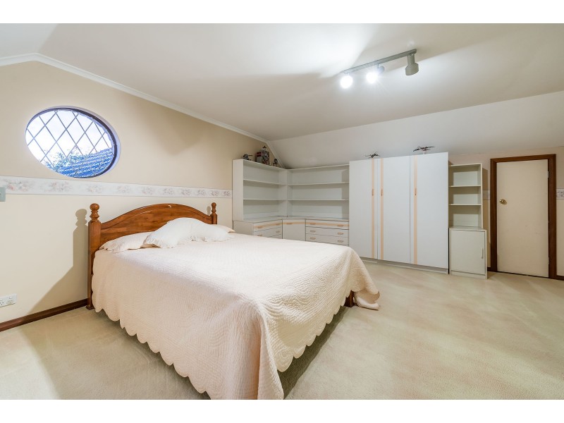 51 RAYNER DRIVE, Landsdale WA 6065