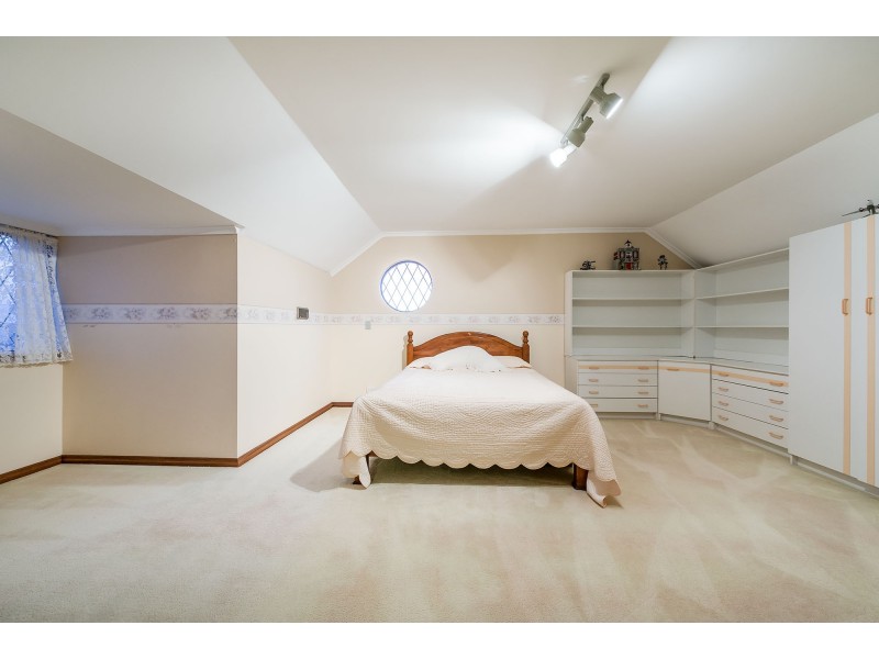 51 RAYNER DRIVE, Landsdale WA 6065