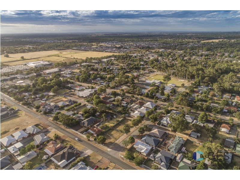 36 BEENYUP ROAD, Byford WA 6122