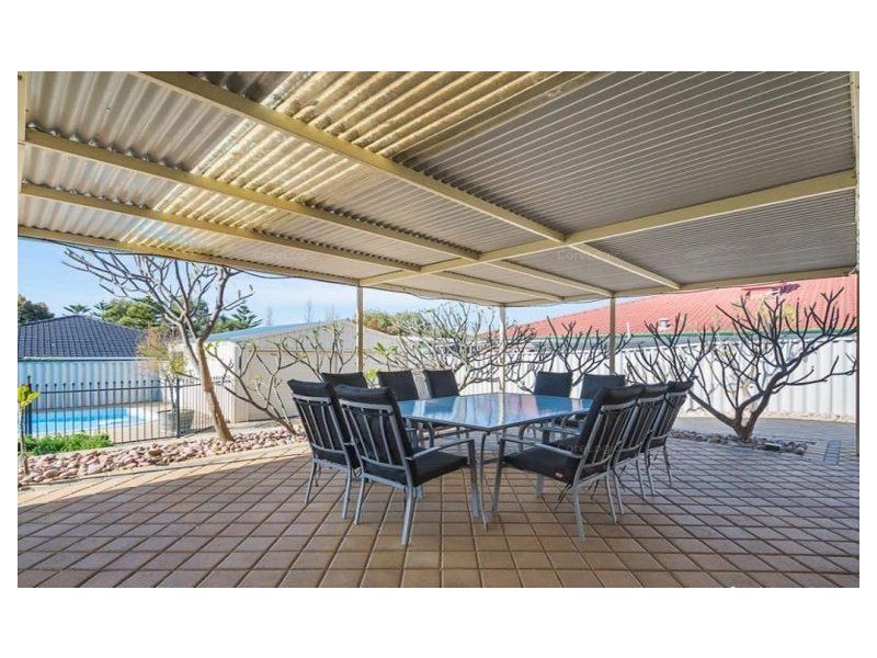 51 EAST ROAD, Hocking WA 6065